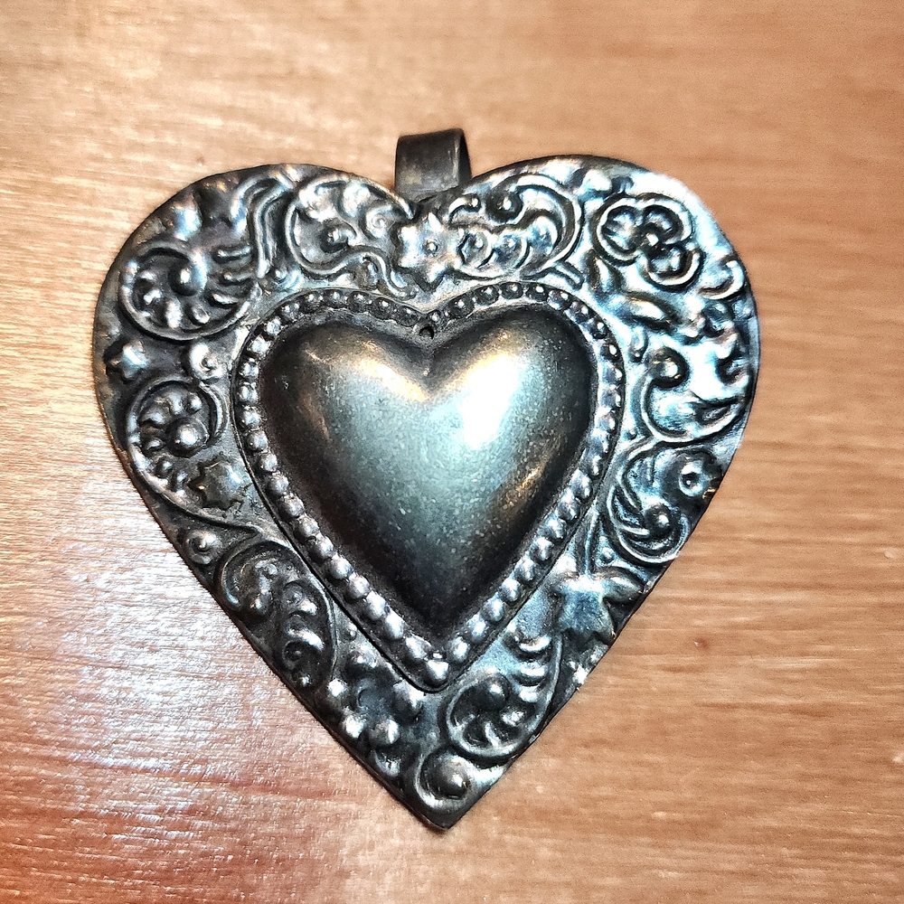 Intricate Silver Heart Pendant